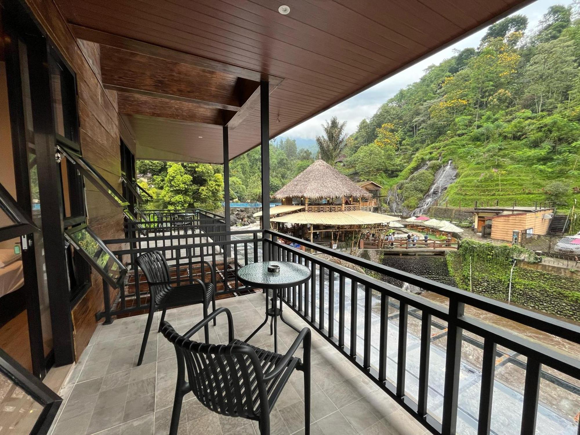 Bayan Village Baturraden Exterior foto
